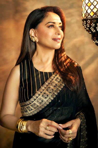 Black Potters Touch Crushed Saree